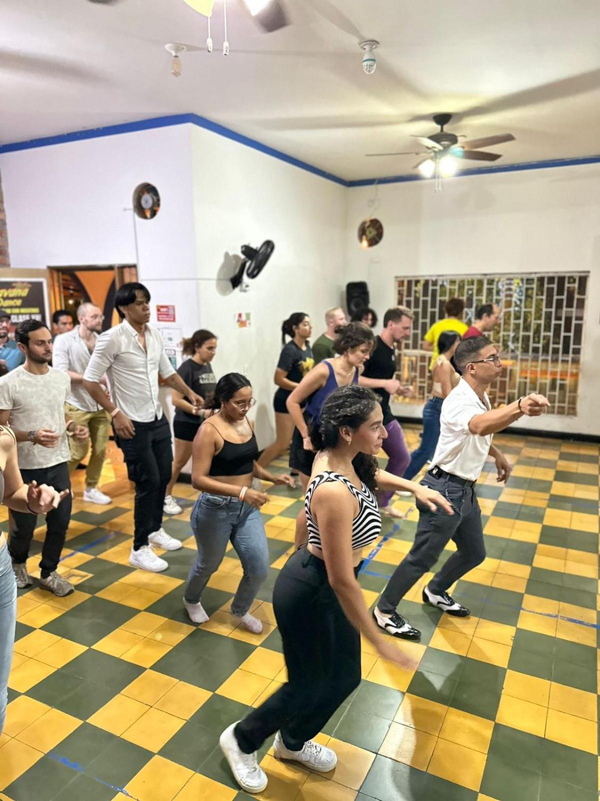 Havana Hostel Cali & Dance School Eksteriør bilde