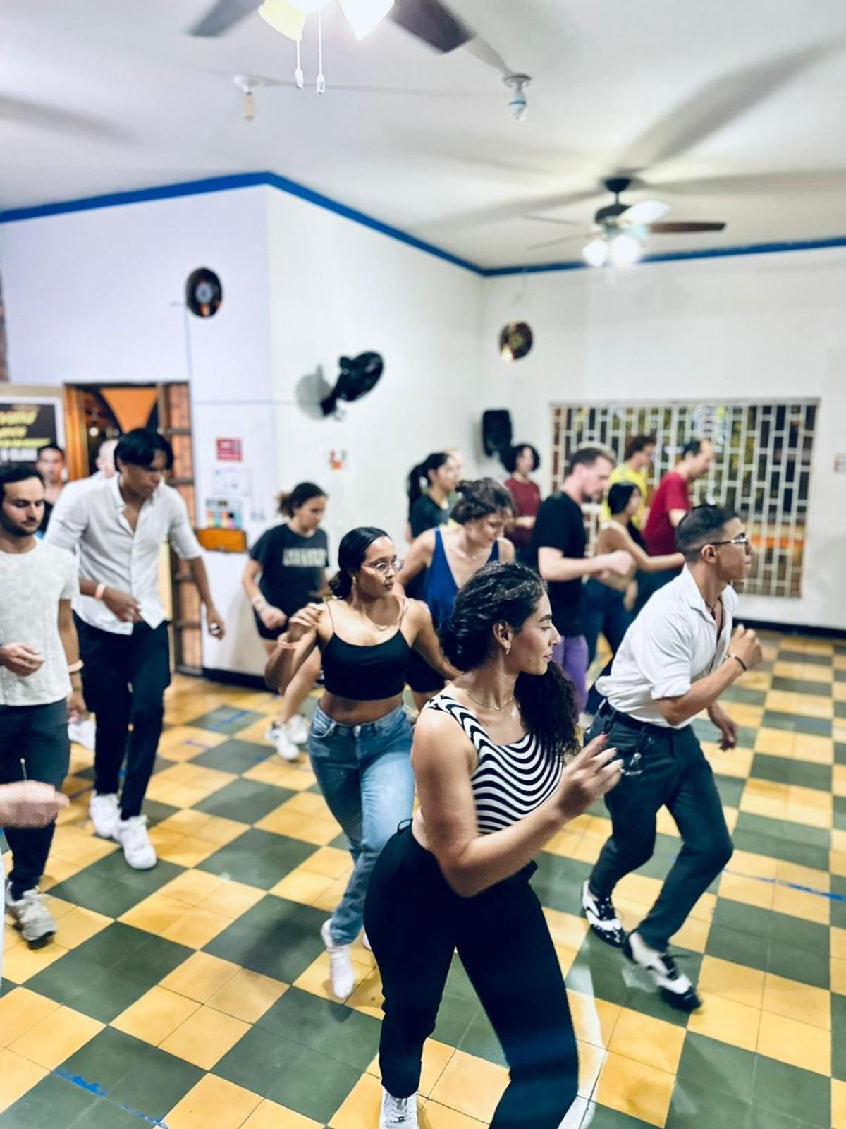 Havana Hostel Cali & Dance School Eksteriør bilde